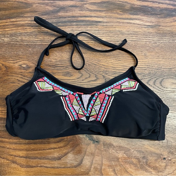 Women’s Target Xhilaration Black Geometric Swimsuit Bikini Top Large - Picture 1 of 5
